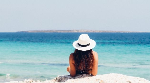 Chapeau conseils Canicule en vacances en famille