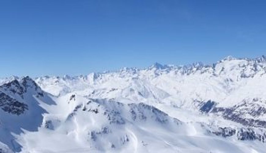 vignette activités insolites montagne hiver