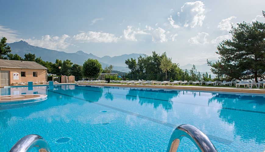 Piscine - Village de vacances à Chorges